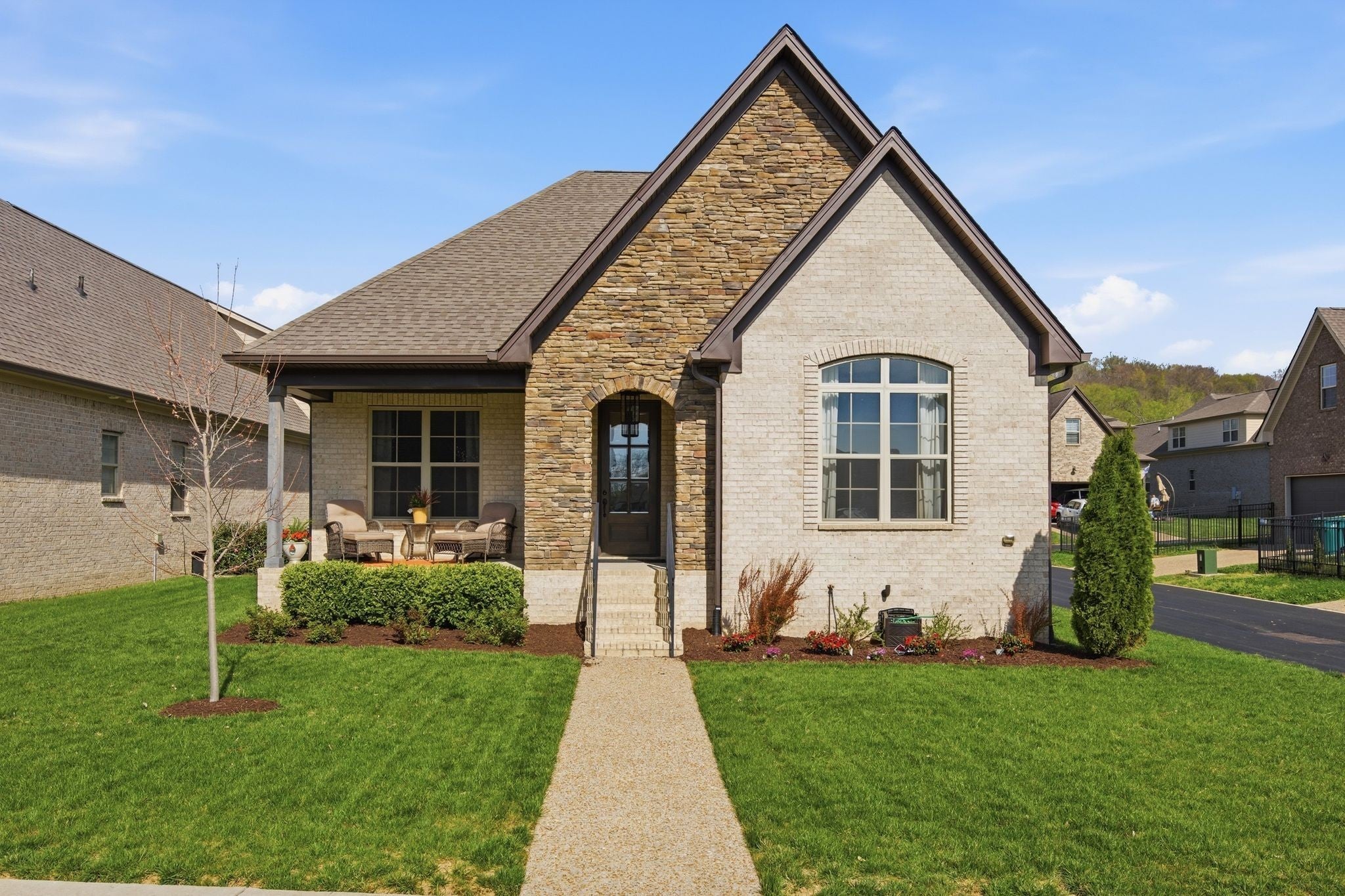 Photo of Listing #3167498