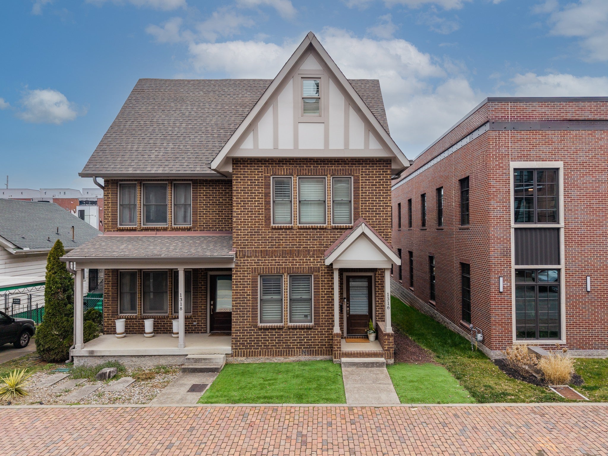 Photo of Listing #3167564