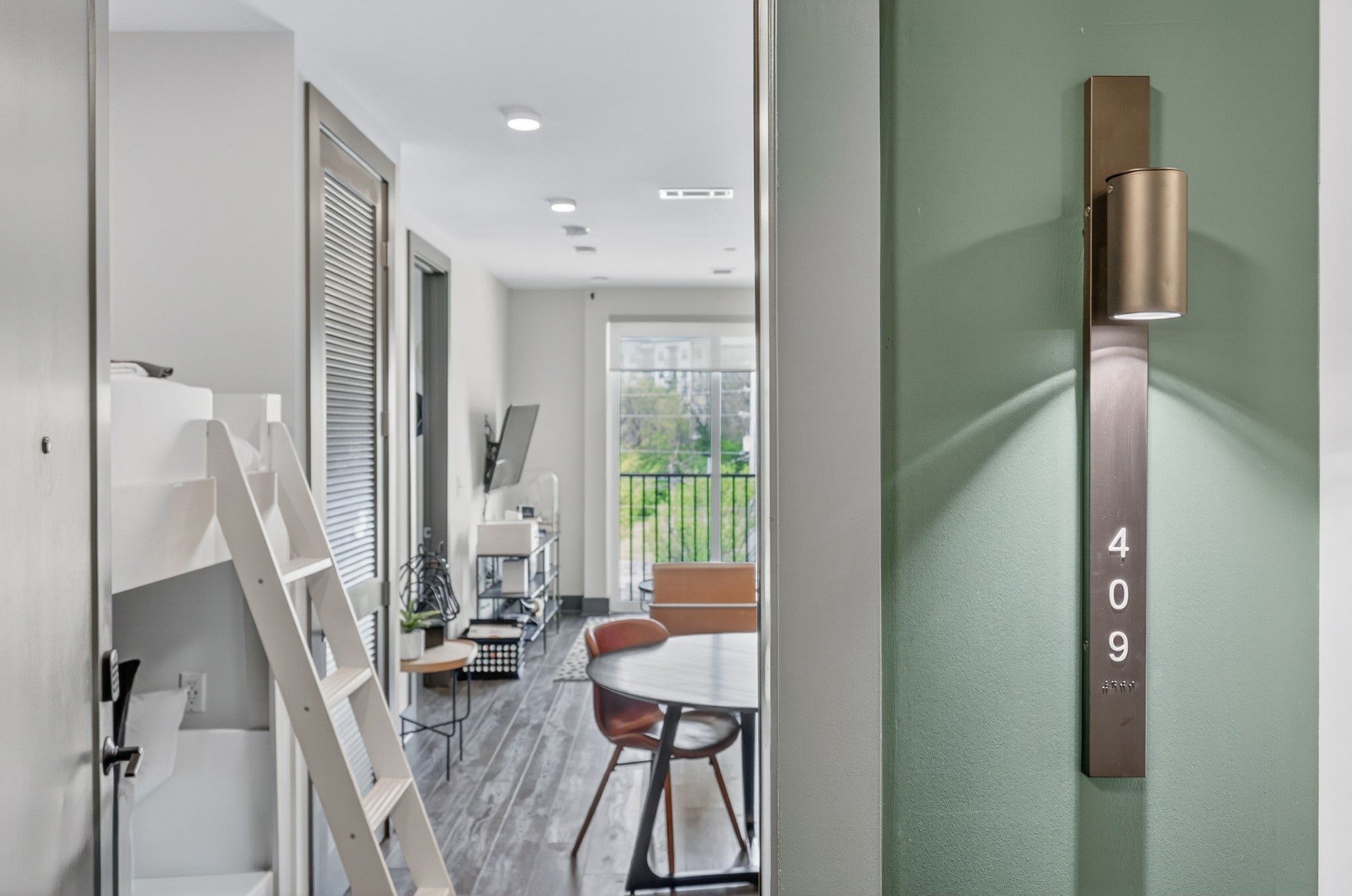 Photo of Listing #3167650