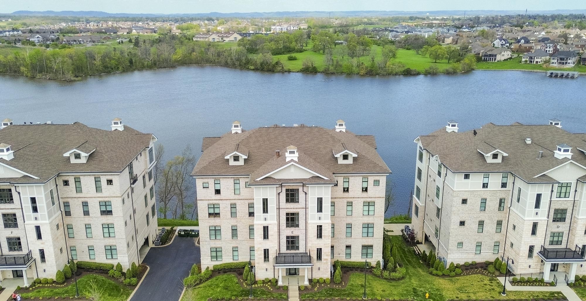 Photo for MLS 3167873 in 1024 Club View Dr E 102 Gallatin, TN - 37066