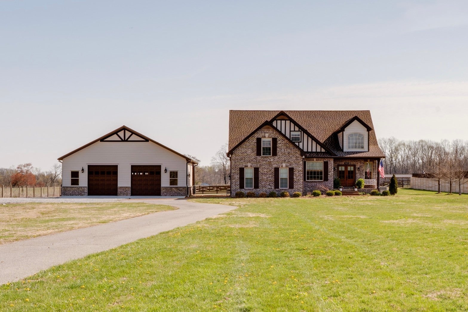 Photo of Listing #3167891