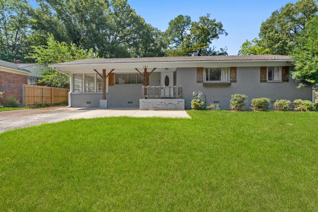 151 N White Station Rd, Memphis