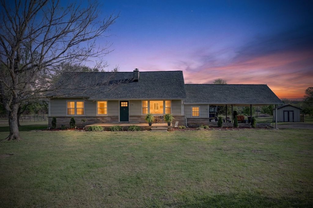 2790 Joe Reeves Rd, Lewisburg