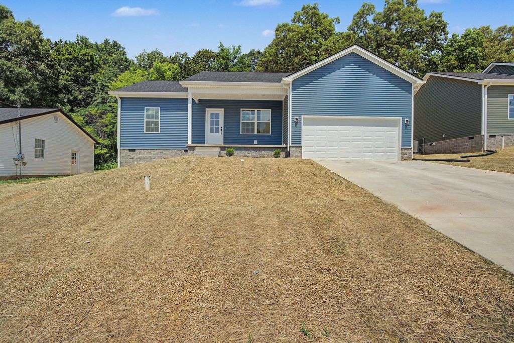 318 Pine Hill Dr, Hopkinsville