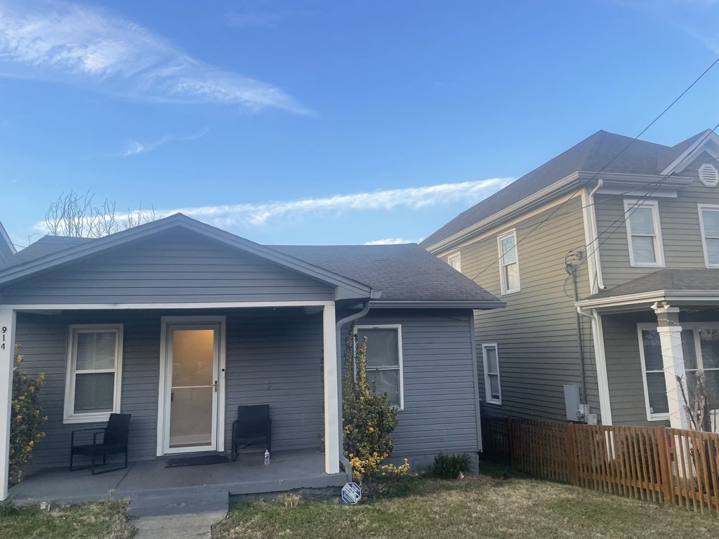 914 Locklayer St, Nashville
