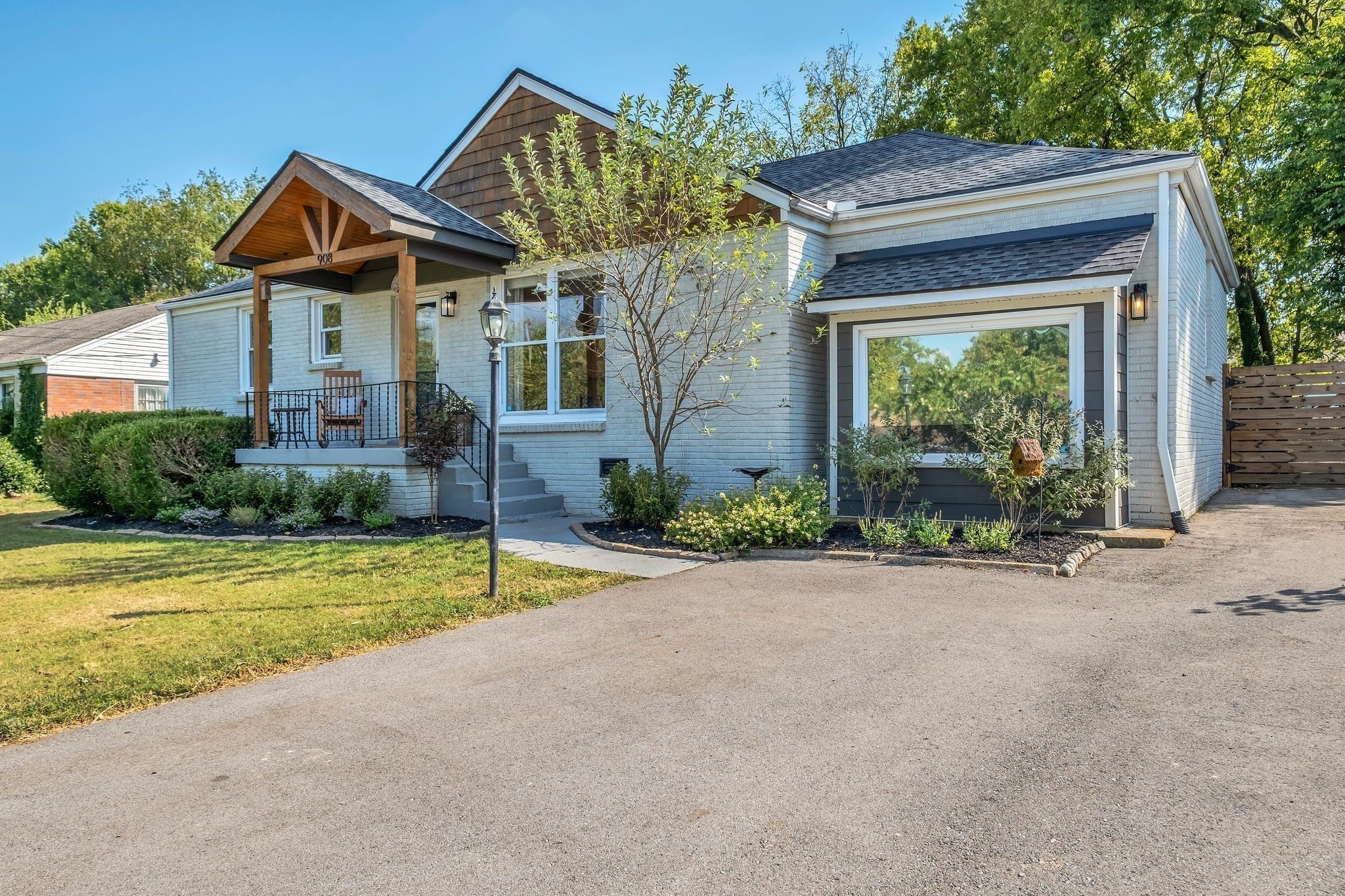 Photo of Listing #3168284