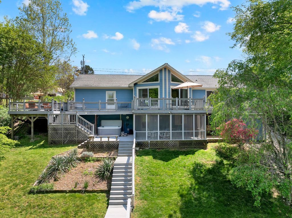 1576 Damron Rd, Estill Springs