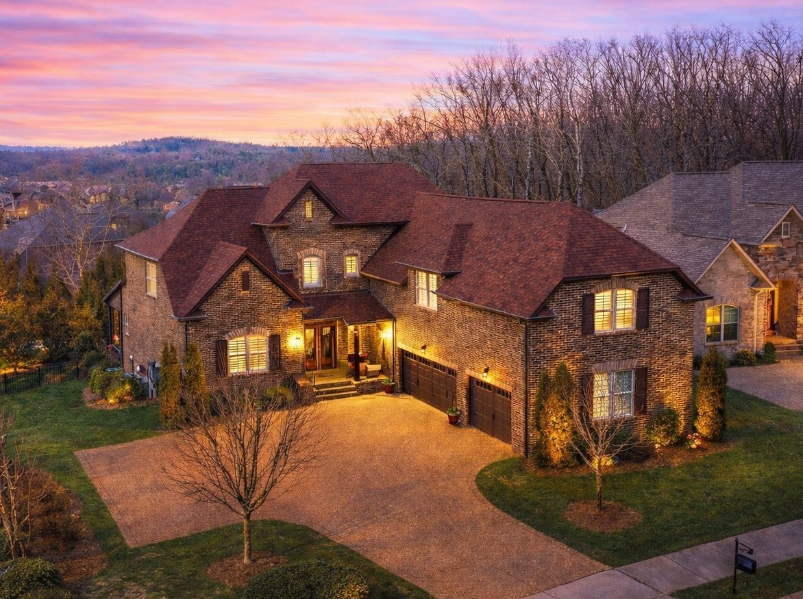 Photo of Listing #3168425