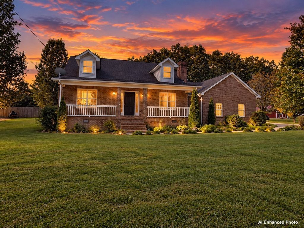 90 Heather Hts, Bradyville