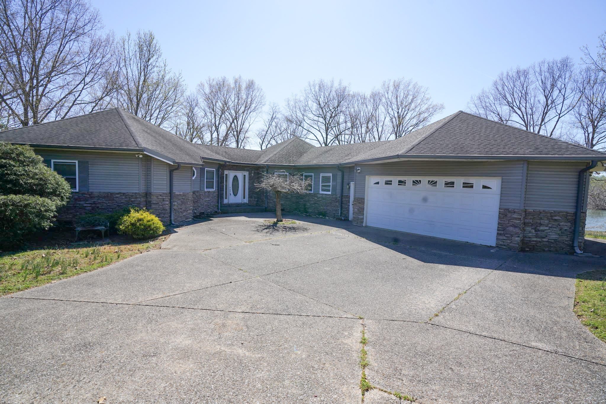 Photo of Listing #3168559