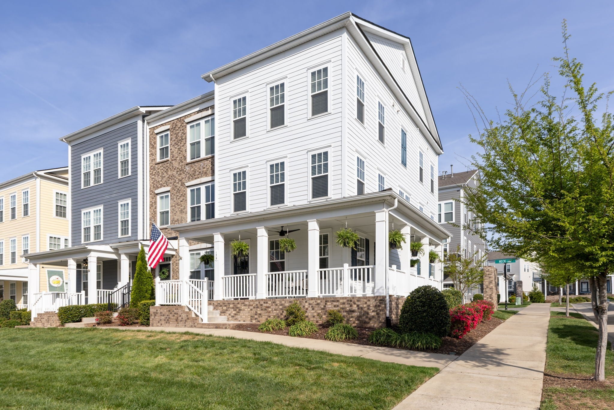 Photo of Listing #3168682