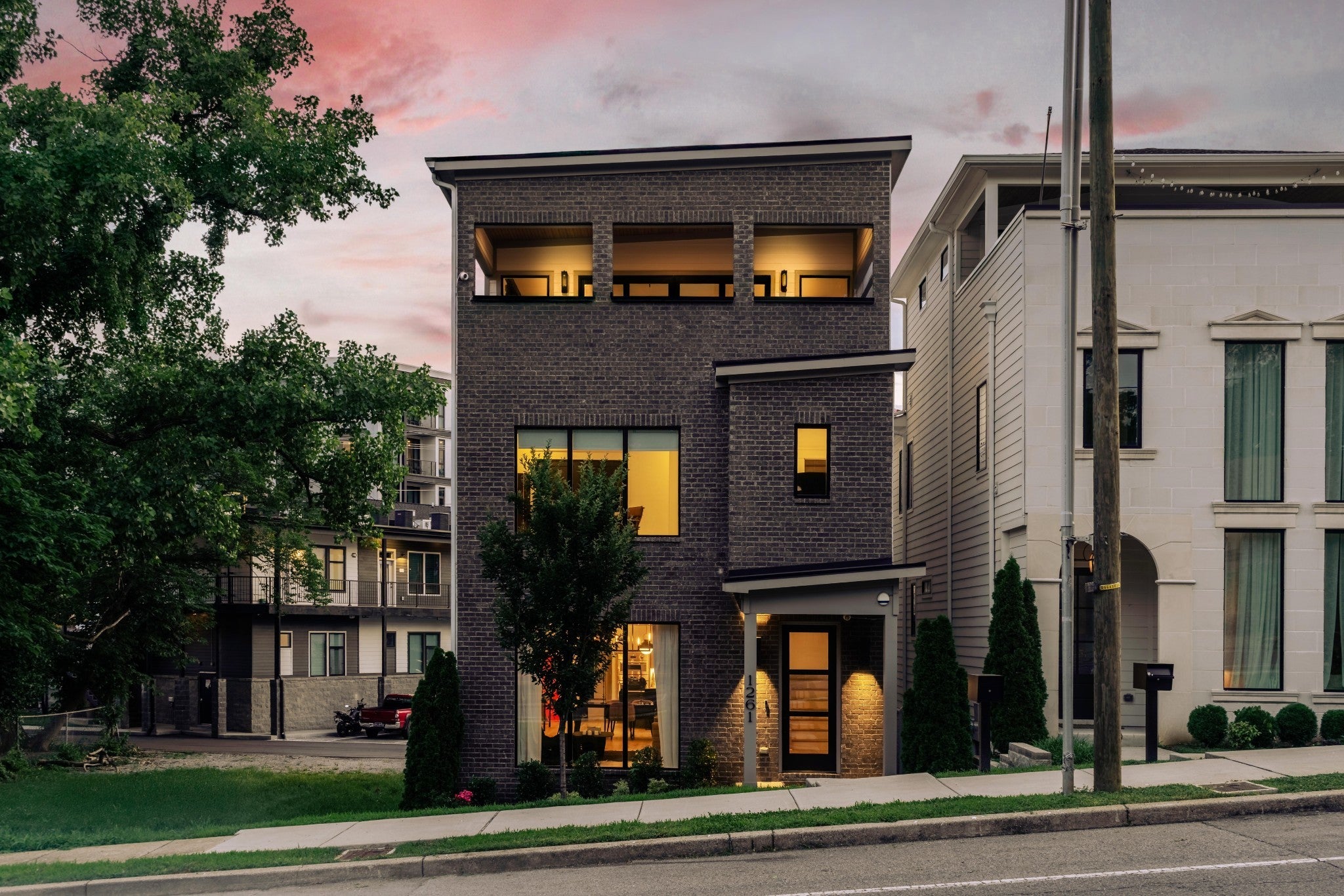 Photo of Listing #3168748