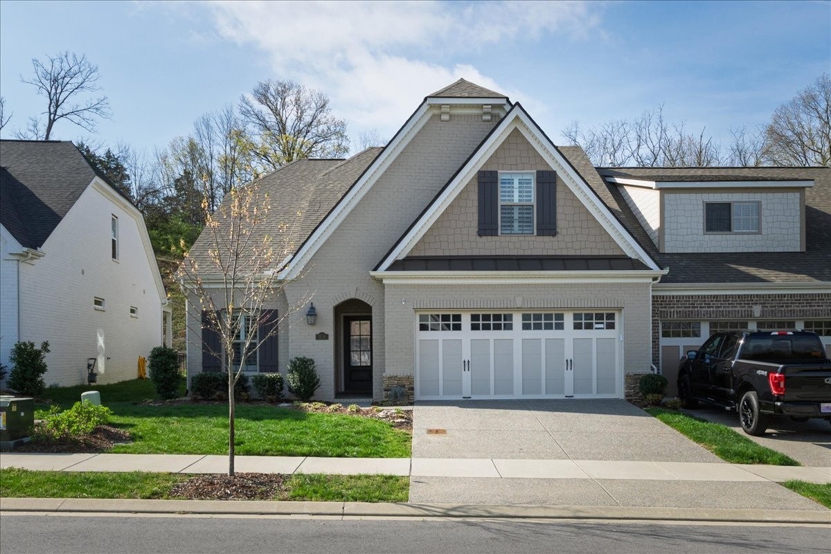 Photo of Listing #3168905