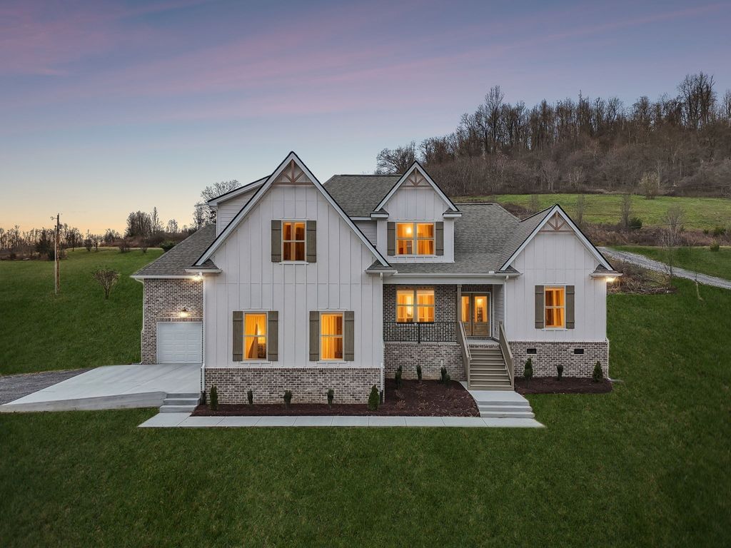 1561 Opossum Paw Rd, Beechgrove