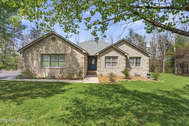 55 Rocky Lane, Crossville
