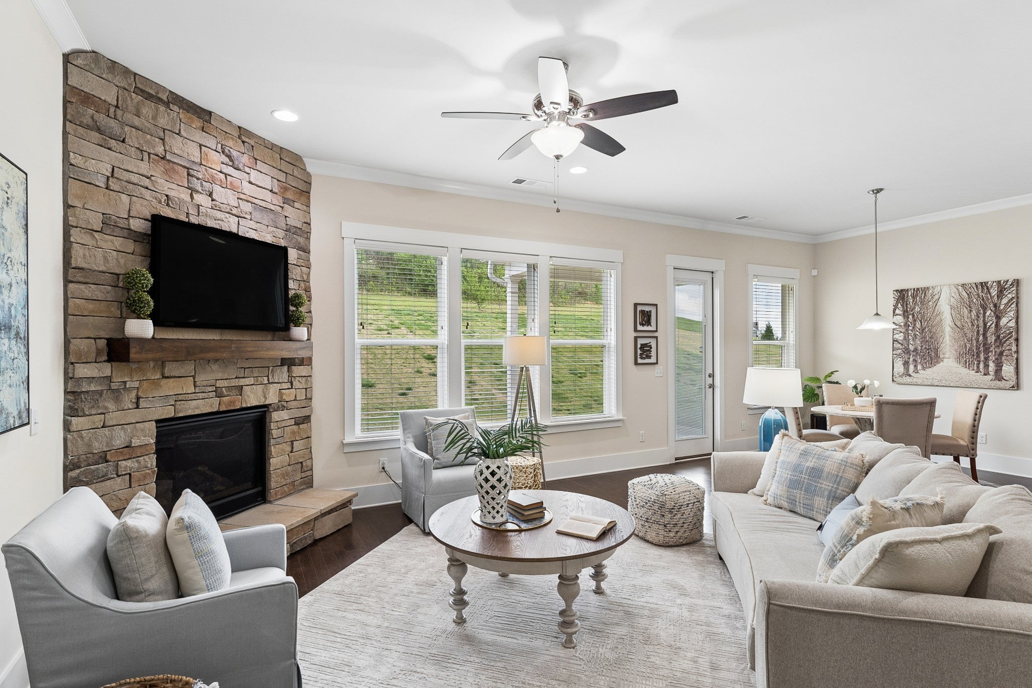 Photo of Listing #3169193