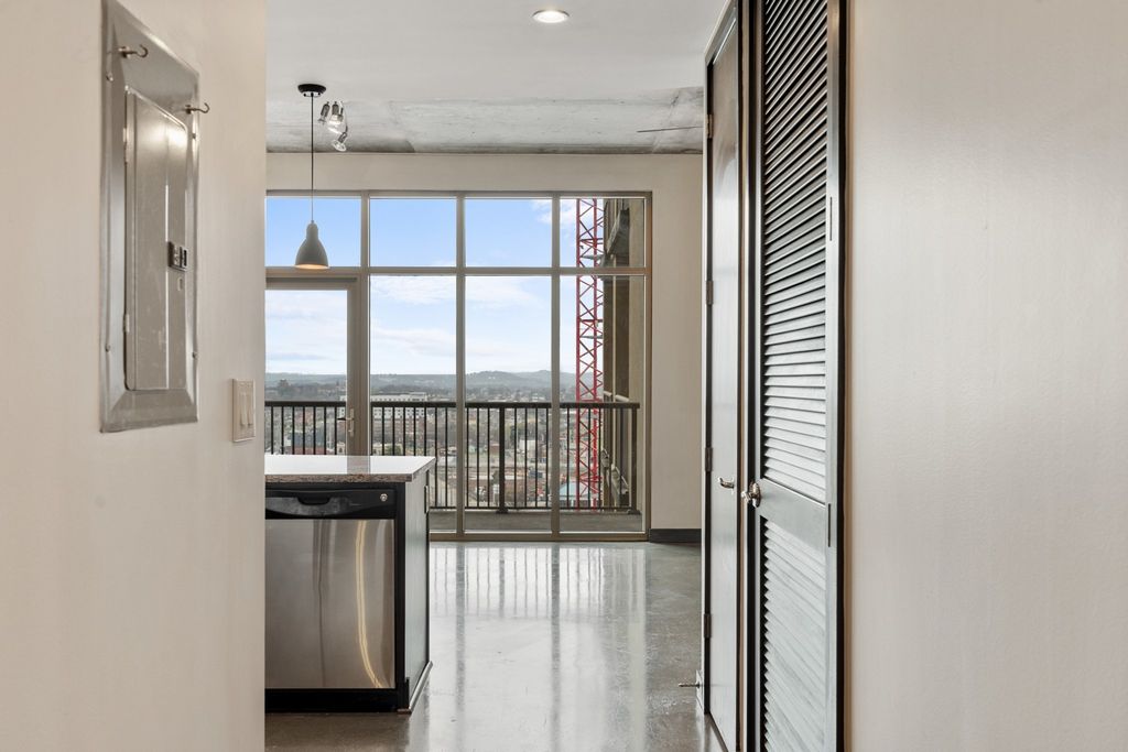 1510 Demonbreun St 1105, Nashville