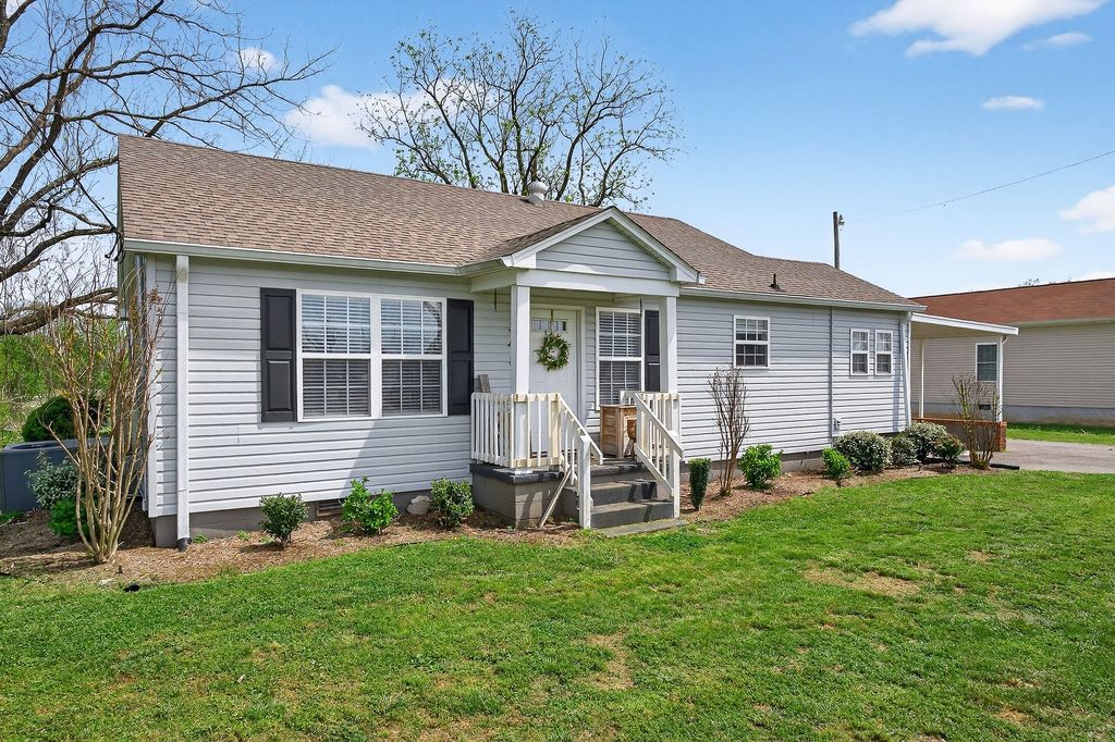 348 Burley St, Sparta