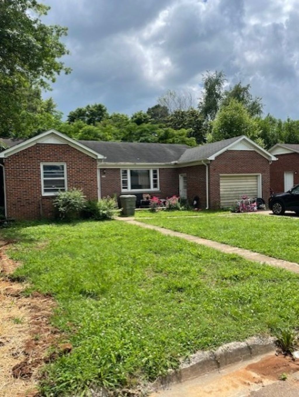 607 4th St, Lawrenceburg