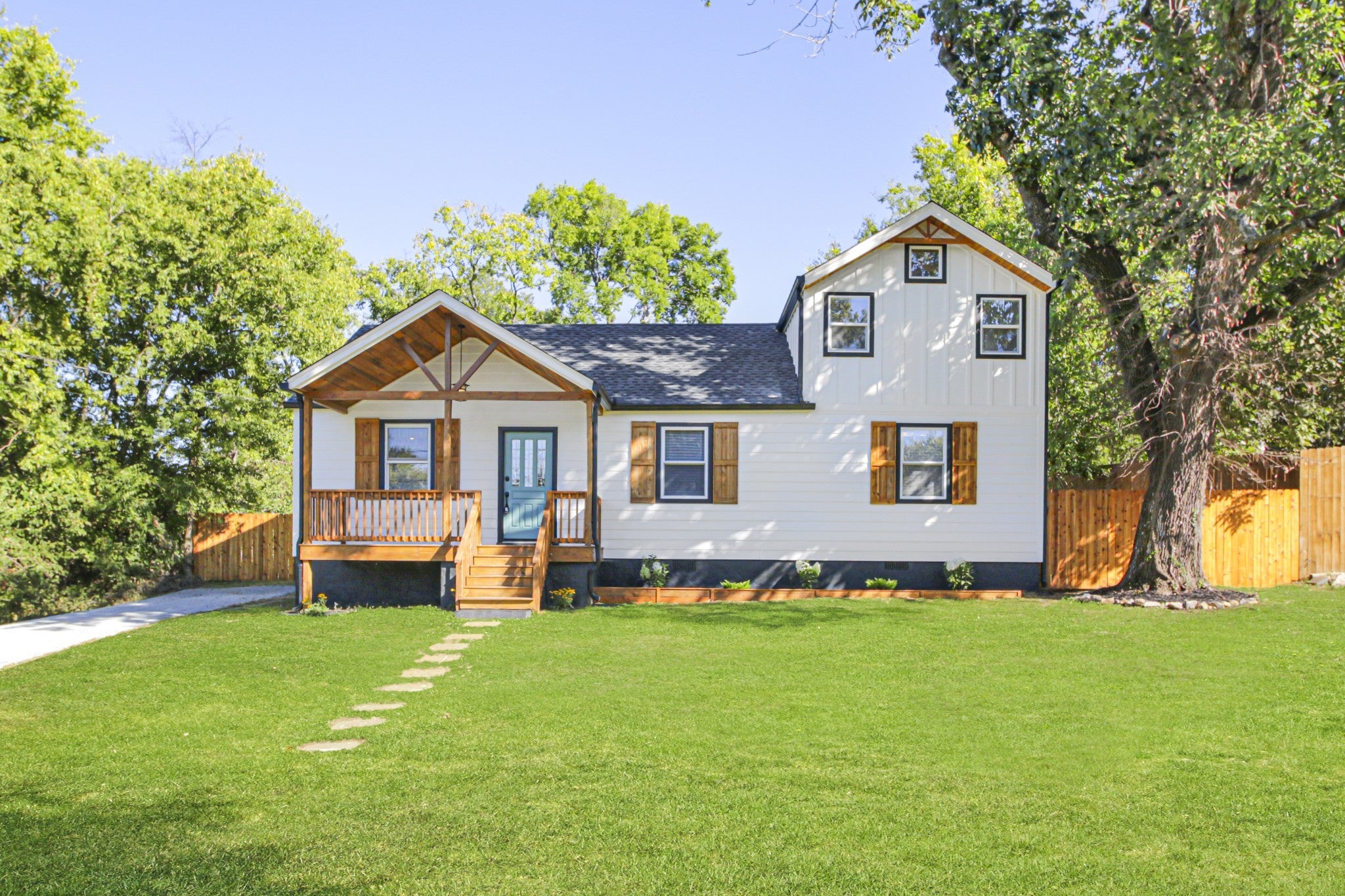 Photo of Listing #3169349