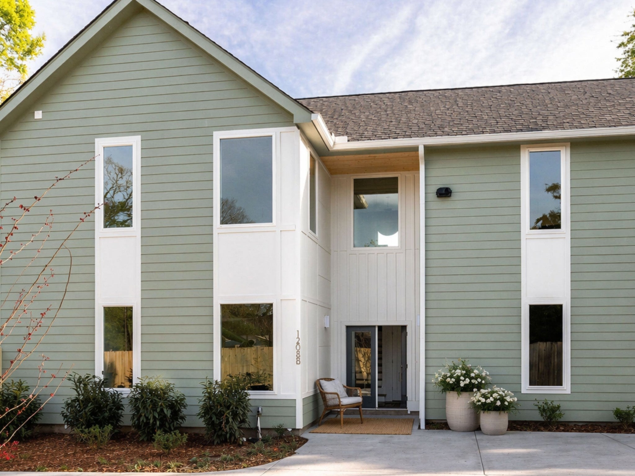 Photo of Listing #3169401