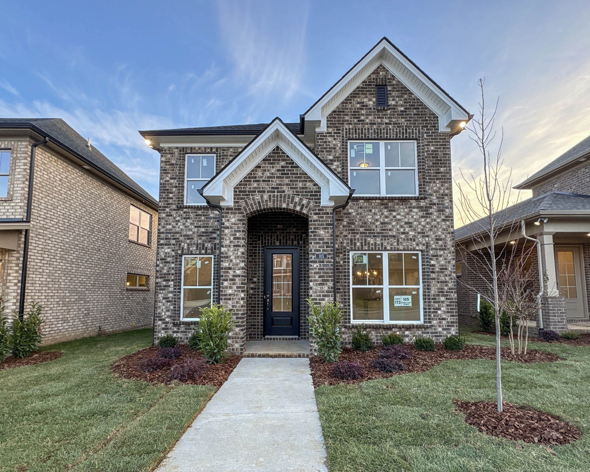 Photo of Listing #3169418