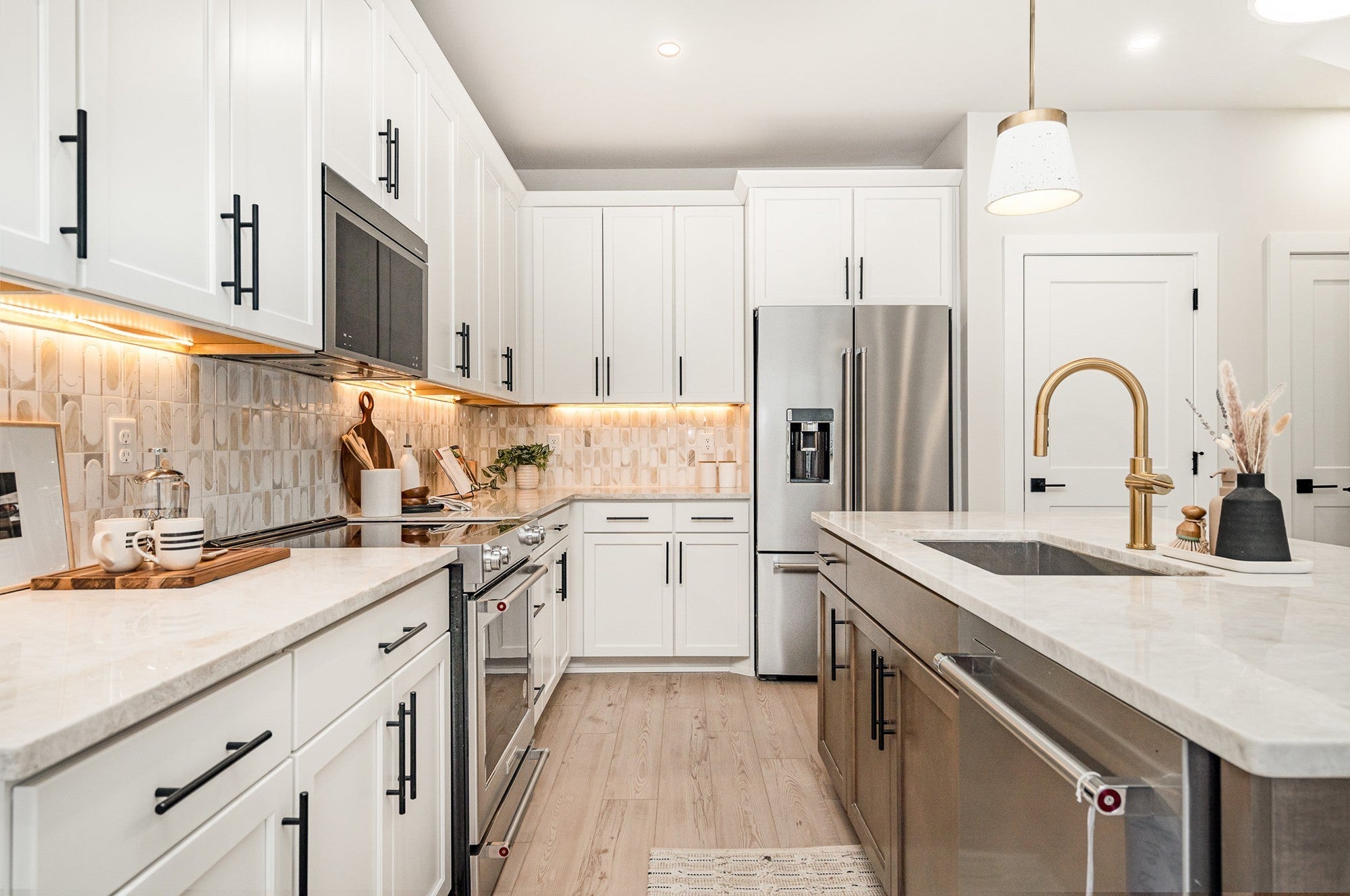 Photo of Listing #3169536