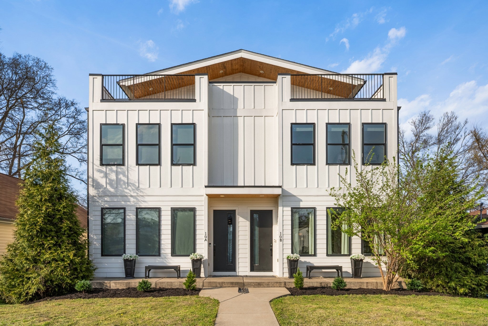 Photo of Listing #3169636