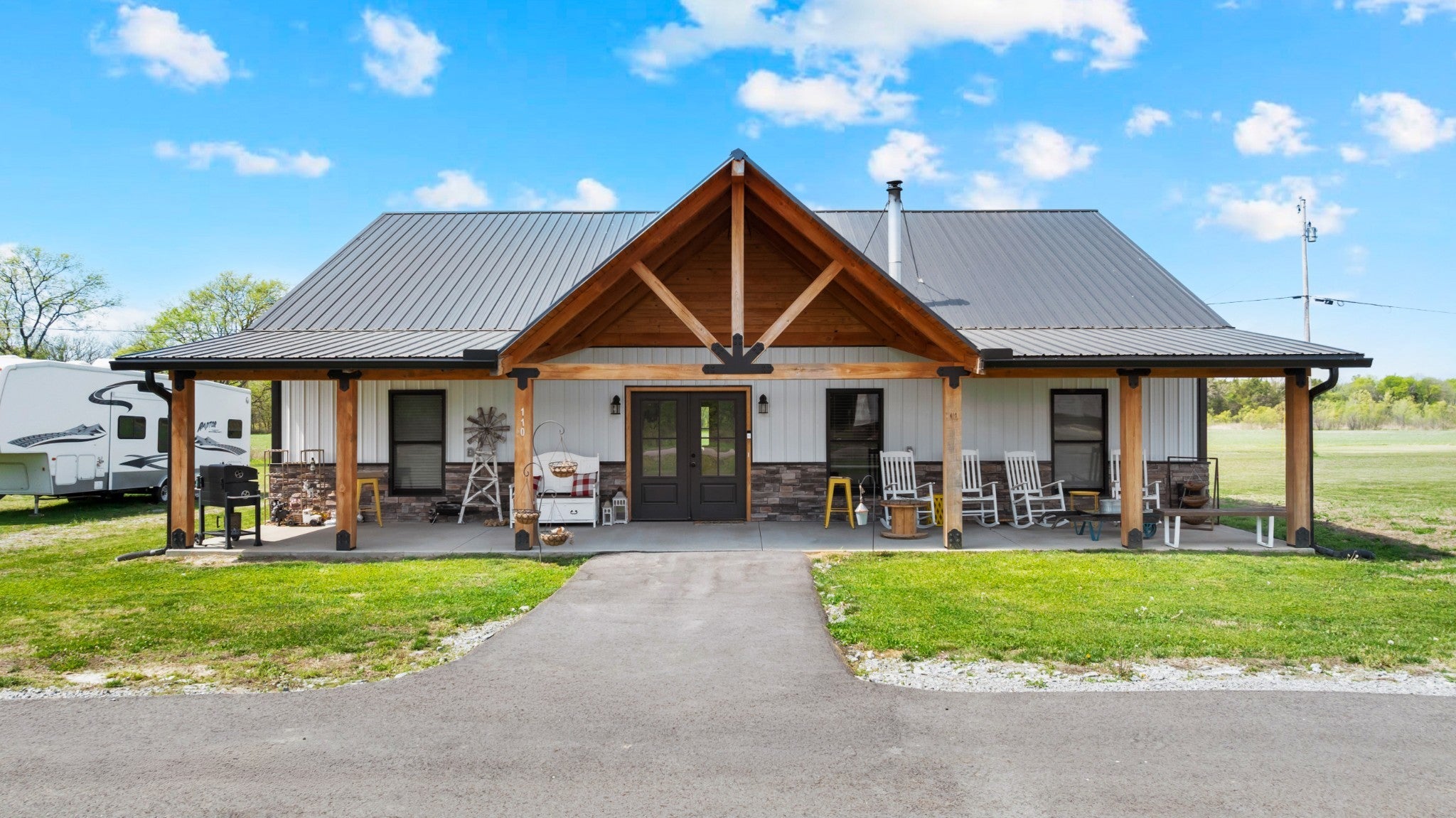 Photo of Listing #3169731