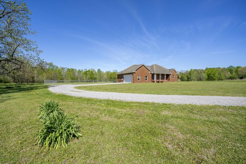 200 Boyd Rd, Adamsville