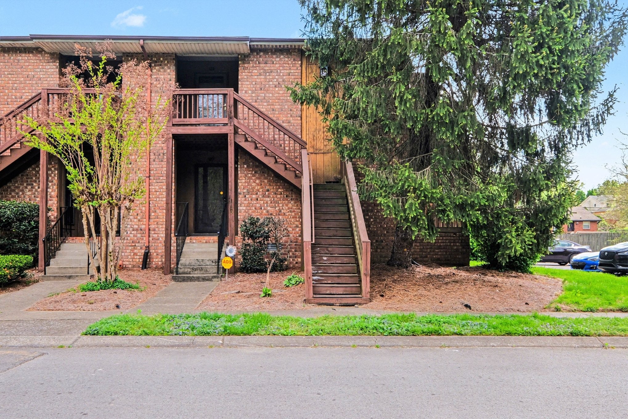 Photo of Listing #3169823