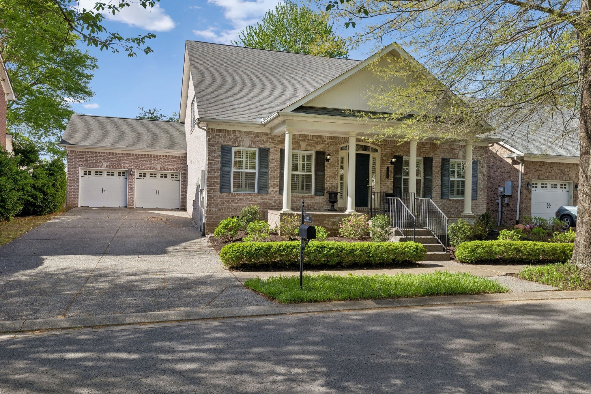 Photo of Listing #3170042