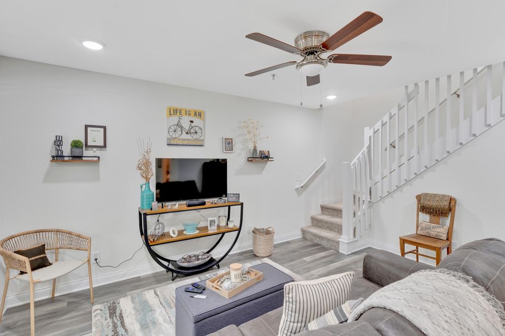900 Mountain Creek Road M166, Chattanooga
