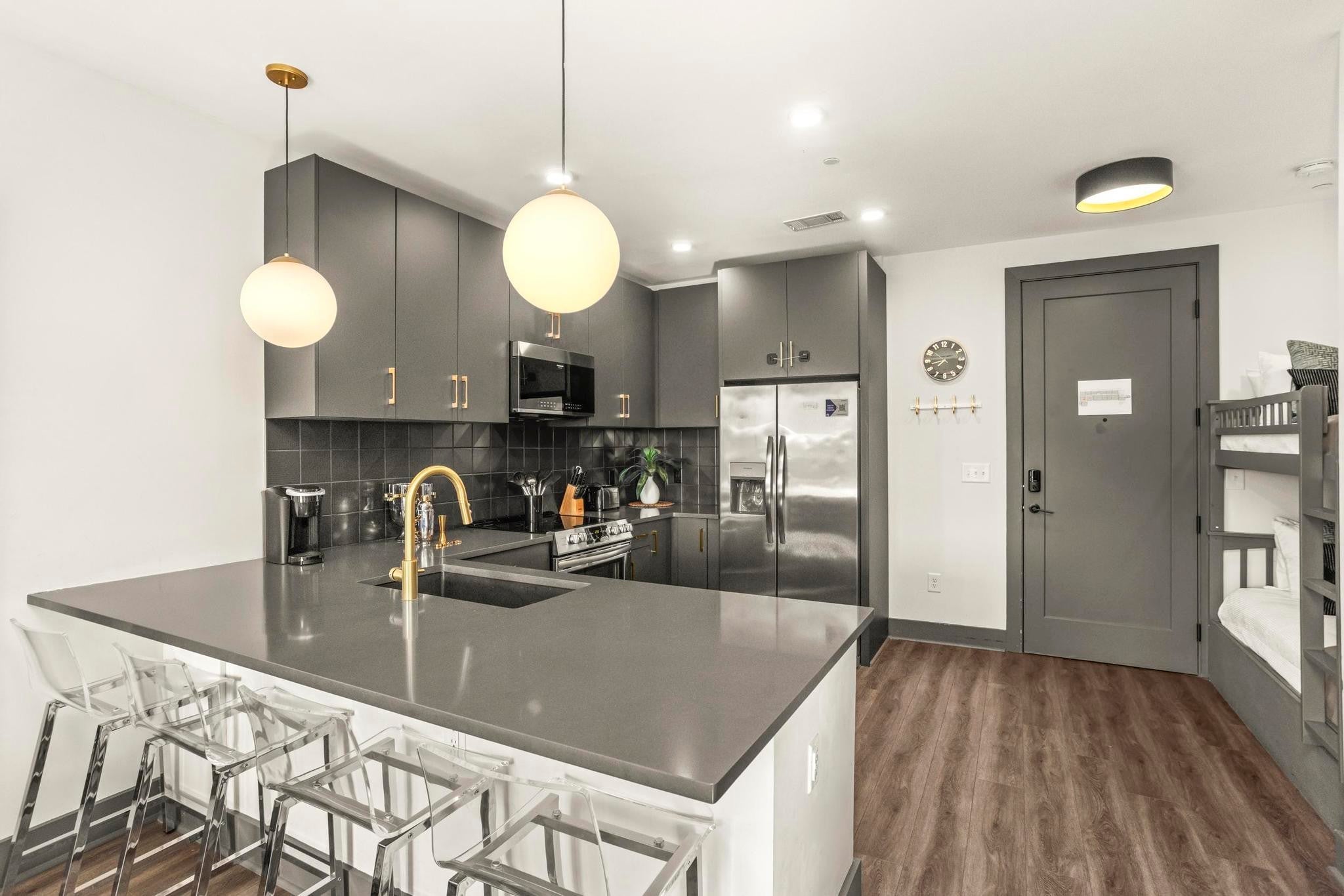 Photo of Listing #3170114