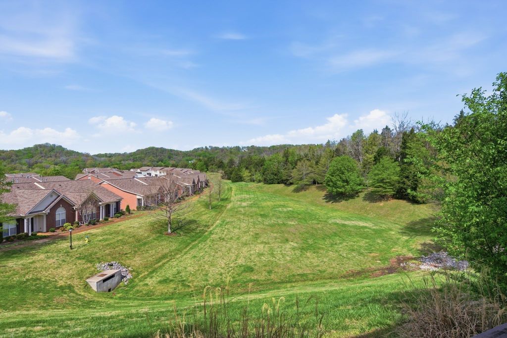 1831 Brentwood Pointe, Franklin