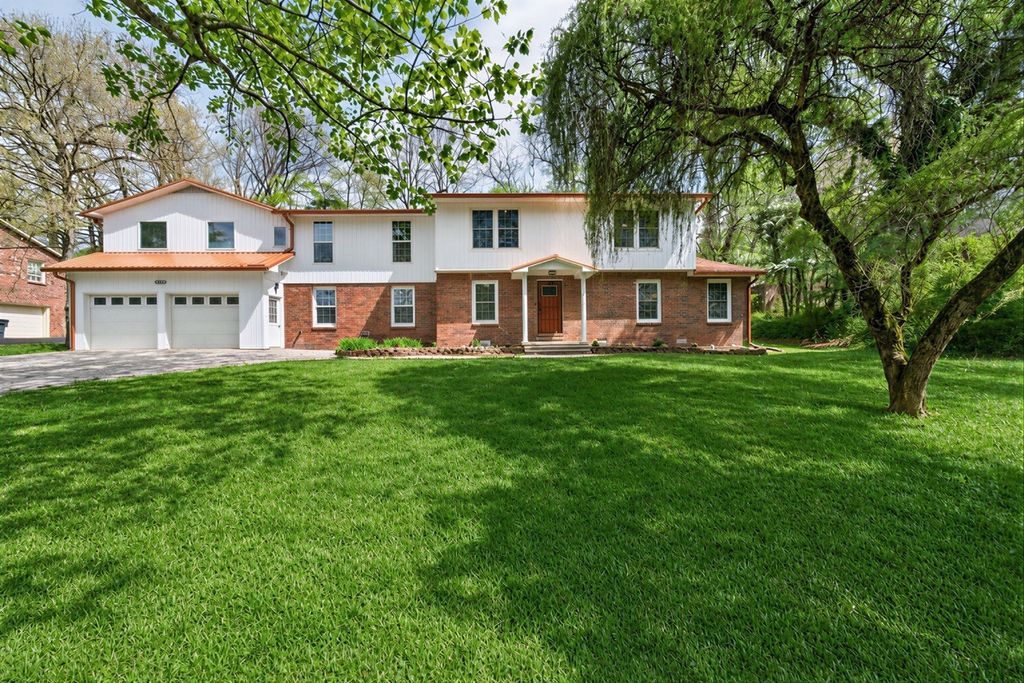 1360 Charles St, Cookeville