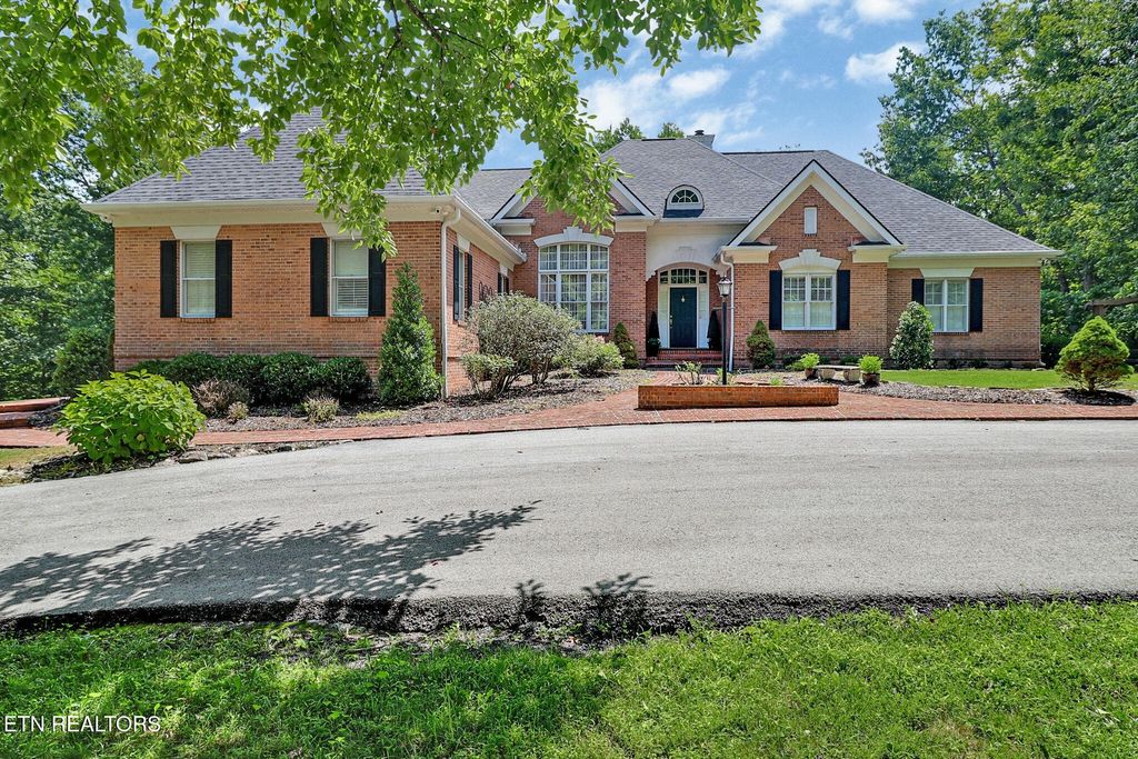 111 Charity Lane, Jamestown