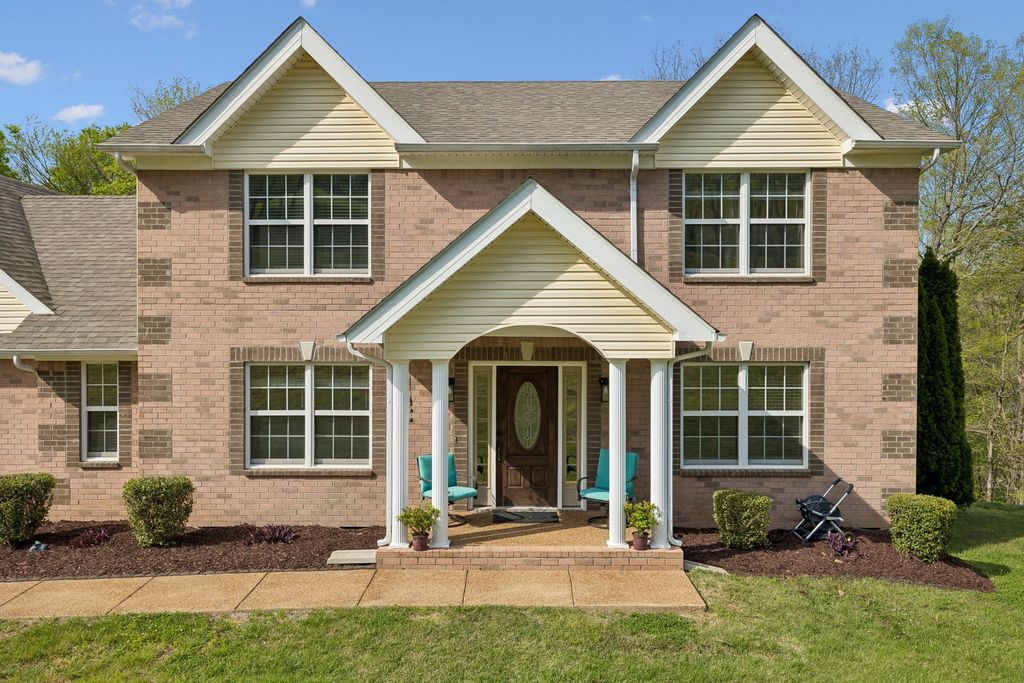 1548 Heller Rdg, Spring Hill