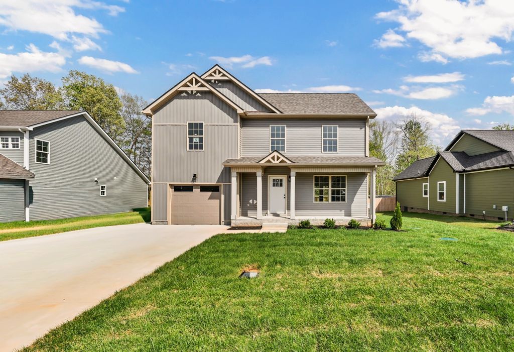 245 Wayne Hall Rd, Clarksville Property Listing: MLS® #3171035