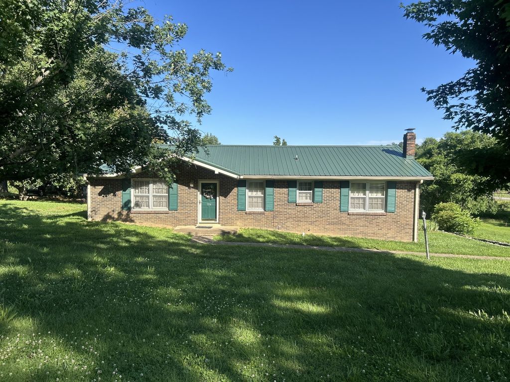 904 Cheairs Cir, Columbia