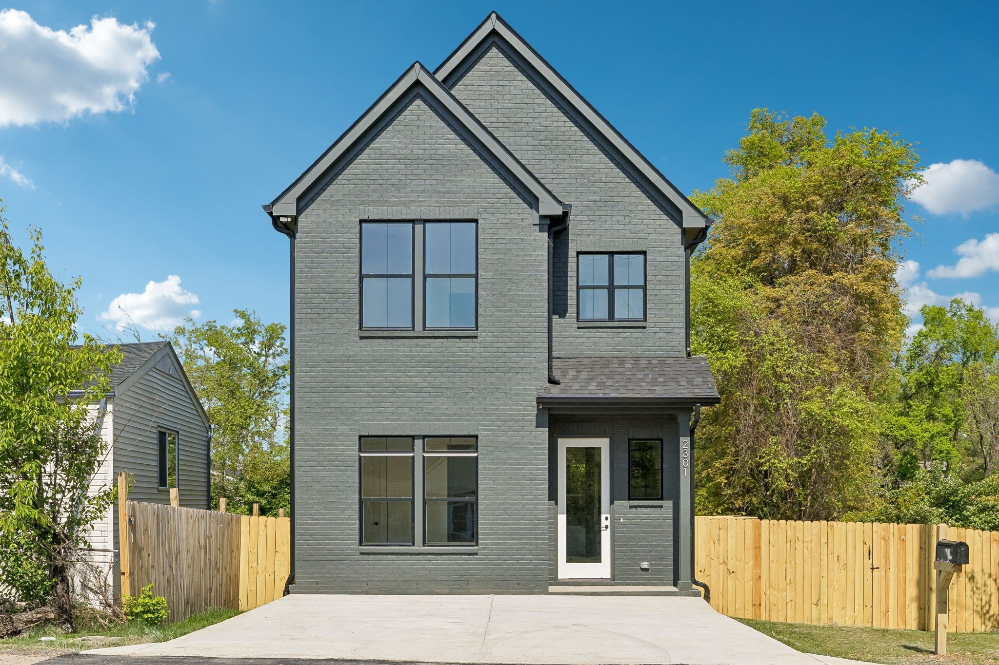 Photo of Listing #3171152