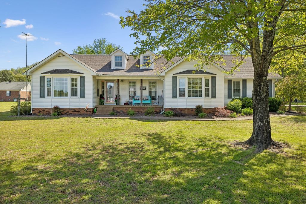 23 Elmwood Blvd, Carthage