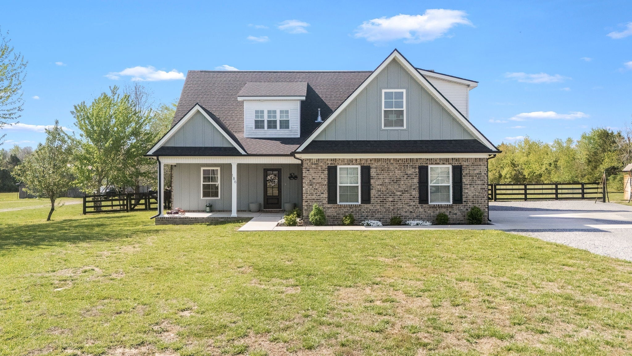 Photo of Listing #3171388