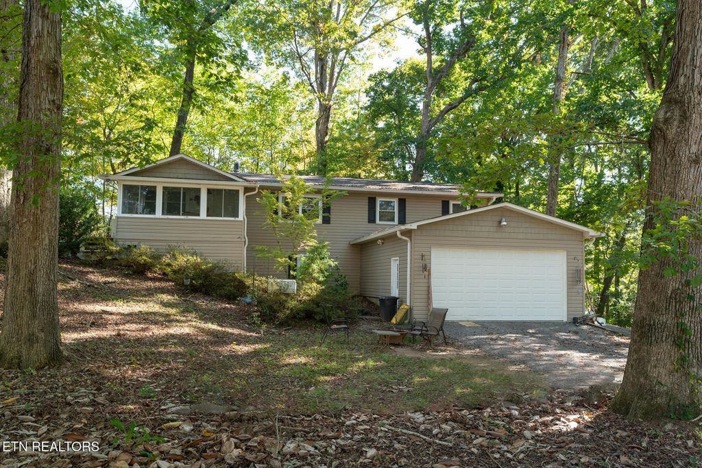 1631 Maplegreen Lane, Knoxville