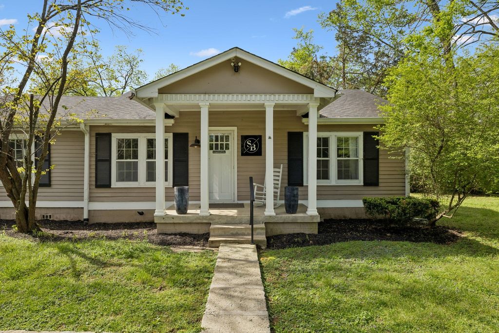 1307 Old Hickory Blvd, Brentwood
