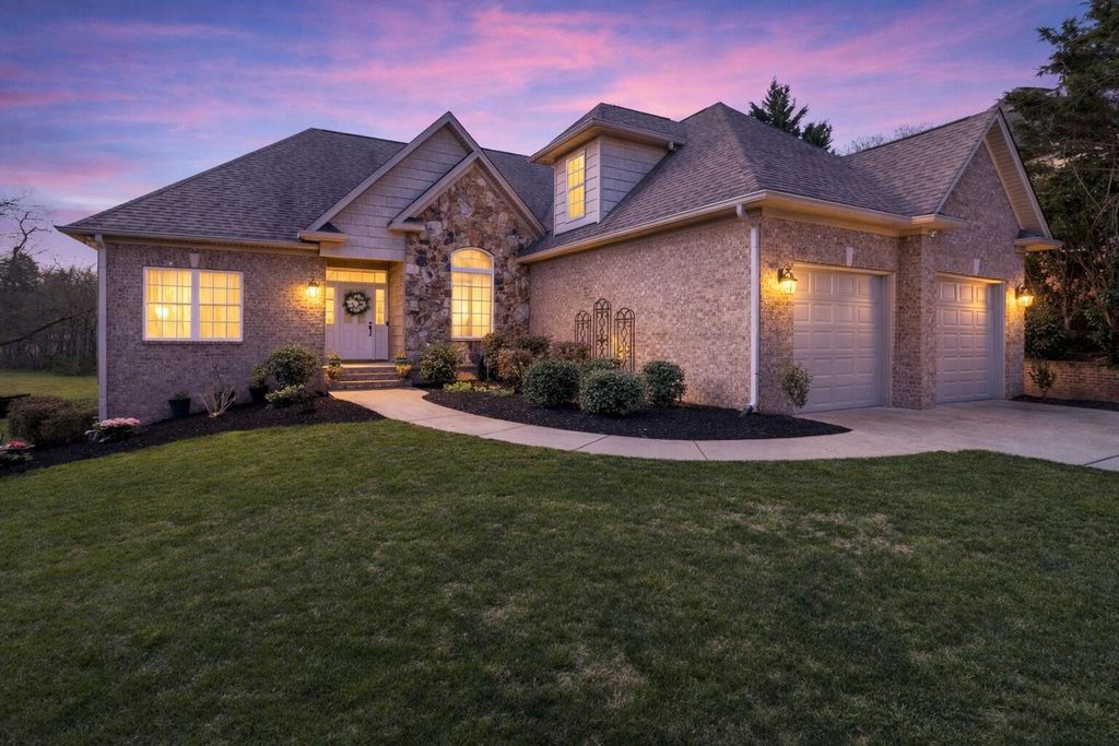 9676 Pecan Springs Circle, Chattanooga
