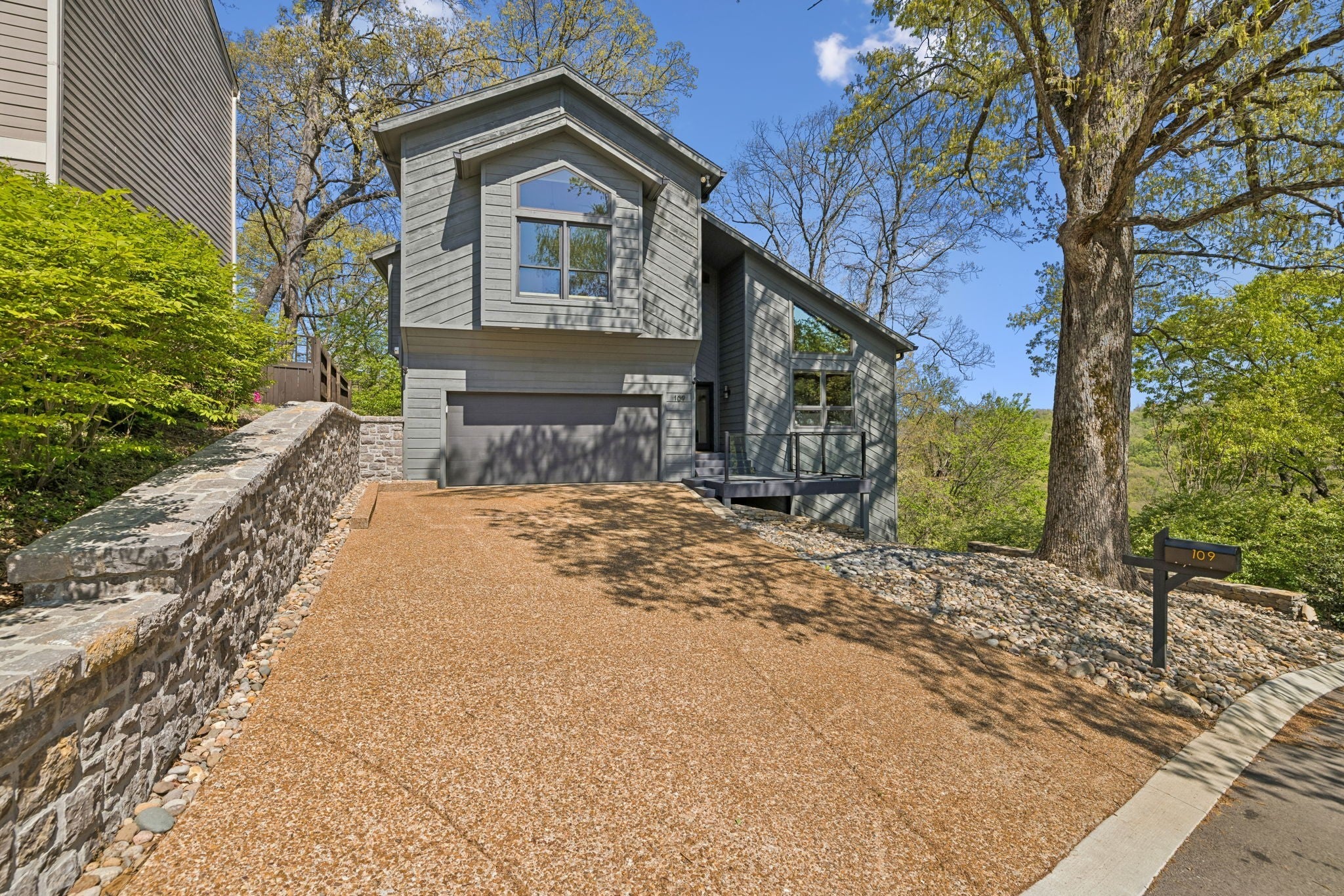 Photo of Listing #3172927