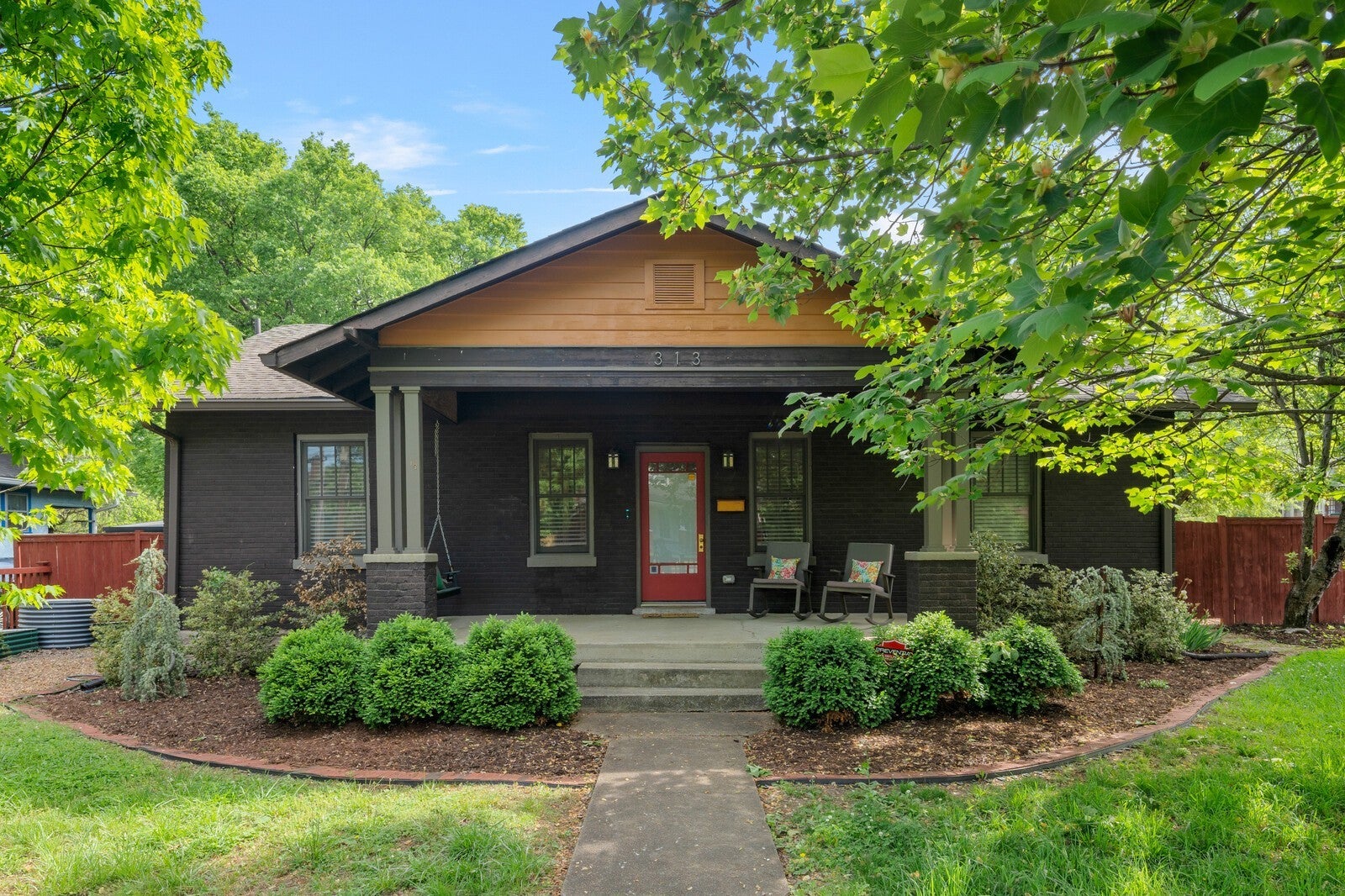 Photo of Listing #3173127