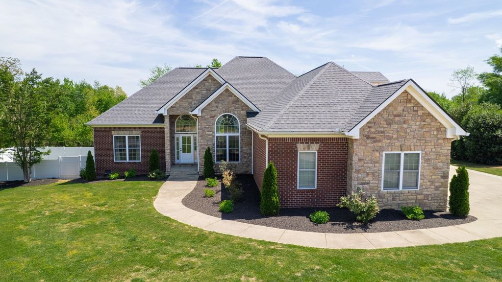 7307 Hudgins Ct, Fairview