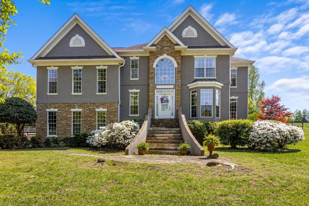 257 Mason Road Se, Calhoun